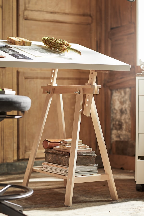 A birch MITTBACK trestle