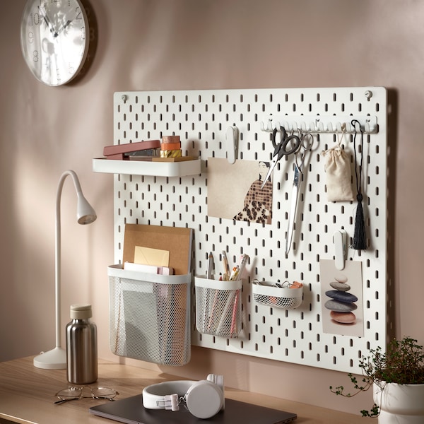 A white SKÅDIS pegboard
